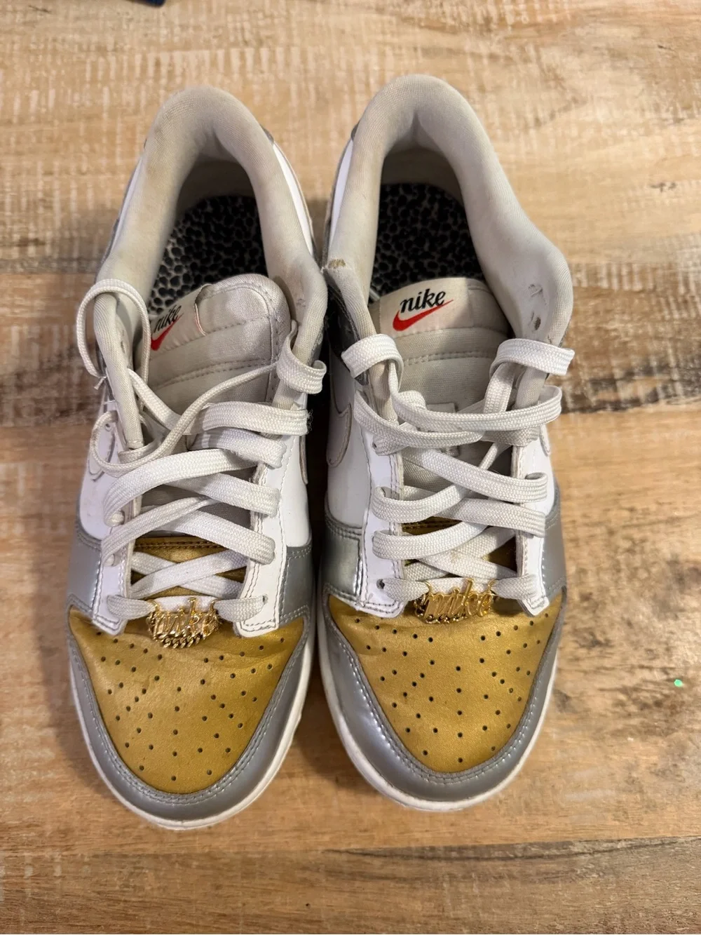 Nike Dunk Low SE 